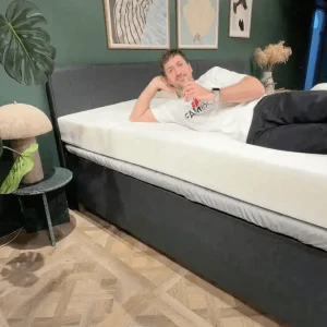 fambed_psm_video_thumbnail